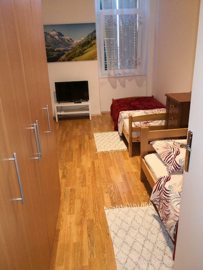 Apartman Bulevard Apartment Rijeka Exterior photo